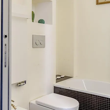 Apartment Splendido Trilocale Di Design