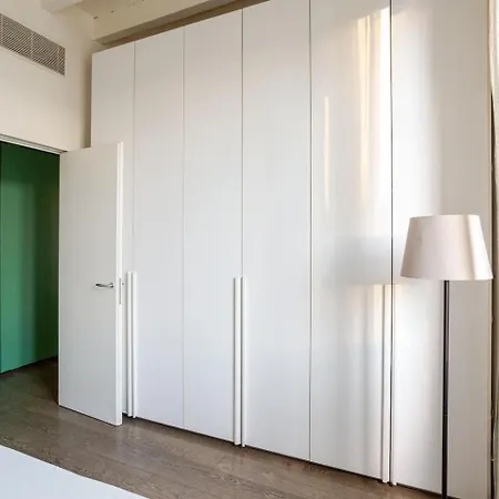 Splendido Trilocale Di Design * Milan